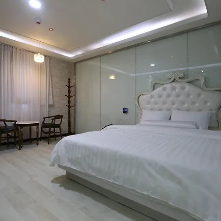 Inca Motel Daejeon Extérieur photo